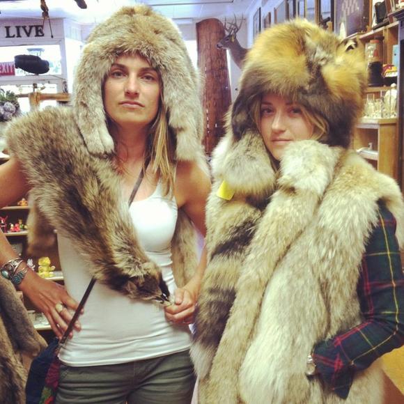 Meet your Posher, Meredith - Picture 1 of 1